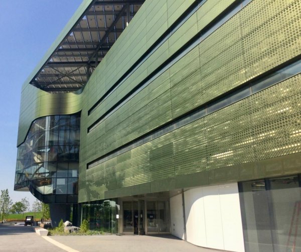 Roosevelt Island, August 2017, History Meets Future Already open to the public, the Bloomberg Center is one of the most environmentally innovative buildings in the world.